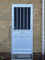 REPUTABLE LOCKSMITH AND SECURITY DOOR BUSINESS IN BAYSIDE MELBOURNE