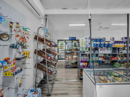 Road House General Store LPO Freehold 3BR Home Block size 2668m2, T/O FY25 $1.5mill+