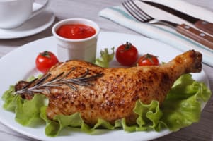 LOCATION LOCATION LOCATION - High Takings Chicken Shop | Chattel Sale | Springvale | [2512151D]