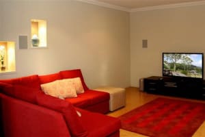 FREEHOLD 7.5 ACRES & HOLIDAY ACCOMMODATION FOR SALE