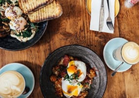 JR’S COFFEE LOUNGE FOR SALE – POA