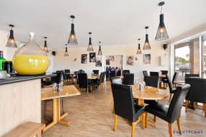Profitable Waterfront Restaurant – High-End Hospitality Venue