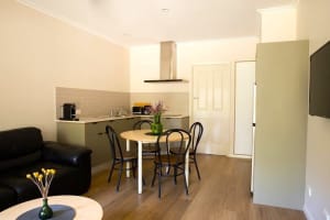FREEHOLD GOING CONCERN - Goldfield Riverside Apartments, Bright VIC - 1P0625
