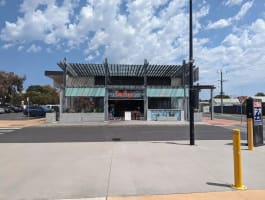 BETTY’S BURGERS TORQUAY FOR SALE - POA