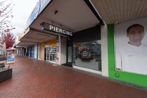 LEASEHOLD - Twin City Tattoo & Body Piercing, Wodonga VIC - 1P0522