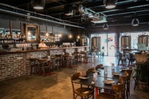 WELL-PRESENTED FREMANTLE VENUE WITH HIGH VALUE FIT-OUT