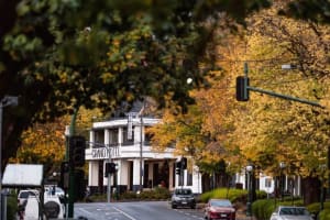Grand Hotel Healesville