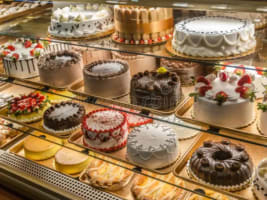 Massive Price Drop: Well-known Bakery with over 25 years of success,