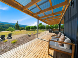 LUXURY TOURISM RETREAT & LIFESTYLE PROPERTY | APPROVED EXPANSION | TASMANIA