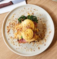 Thriving Bayside Café – Strong Profits, Day Trade Only, Prime Location