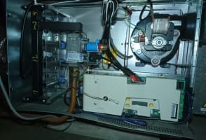 Highly regarded Heating/Cooling Maintenance Bus EST. 25+ Yrs (Our Ref: V2112)