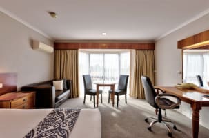 Rare Opportunity 21-Key Leasehold going concern motel