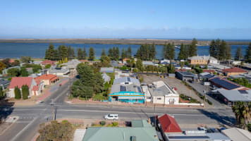 D9f5hhvzvyqjyflarfo0