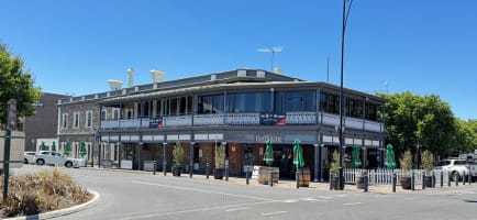 Port & Vine historic seaside Hotel Freehold & Business