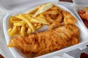 Profitable Fish & Chips Shop Cheap Rent, Prime Location [2602021]