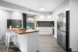 Dejm8ahsfljyvegazdn2