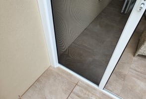 Leading Retractable Screen Manufacturer Business for Sale (Our Ref: V2087)