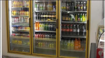 EXCELLENT COUNTRY CAFE LOUNGE / TAKEAWAY - SELLING FREEHOLD WITH 4BR RESIDENCE!