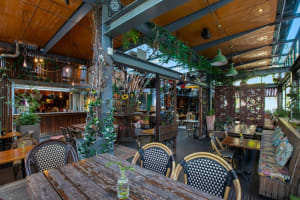 TREEHOUSE HOTEL, NORTH SYDNEY - LEASEHOLD FOR SALE BY EXPRESSION OF INTEREST