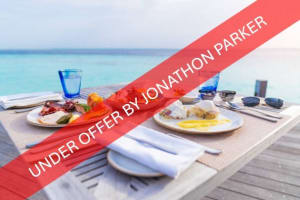 UNDER OFFER - WATERFRONT INSTITUTION LICENSED CAFÉ