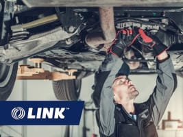 Tyre and Mechanical Workshop + Freehold in CQ