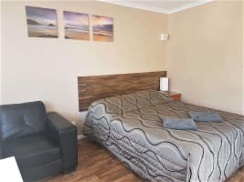 LEASEHOLD - BIG 4 Cabin Park Hay, NSW - 1P0183