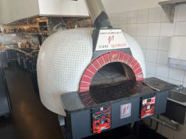 Dn7dg3ggmyehijw5p4zz