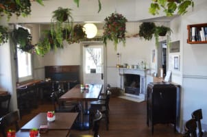 Motel for Sale - Central Tablelands - Delightful Property