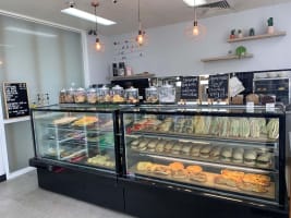 THE COFFEE BEAN STATION