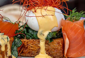 Thriving 'Family-Run' Restaurant in Prime Carlton Location (Our Ref: V2095)