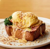 Thriving Bayside Café – Strong Profits, Day Trade Only, Prime Location