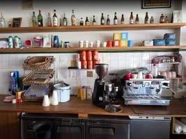 [ABS-100] LE CAFE FLO French cuisine cafe in Thornbury for sale