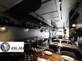 RESTAURANT/BAR BUSINESS FOR SALE