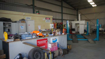 CAR REPAIR & SERVICING BUSINESS BENDIGO HIGH PROFILE INDUSTRIAL LOCATION