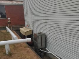 UNDER CONTRACT Poatina Freehold Service Station $55,000+sav on approx 1000m2