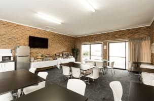 Rare Opportunity 21-Key Leasehold going concern motel