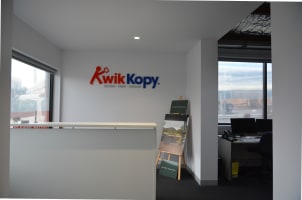 *Kwik Kopy Box Hill. one of the best in Aust'.* Profit approx. $500k
