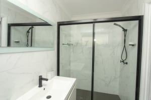 E2ckmooonnfkby4wycrf