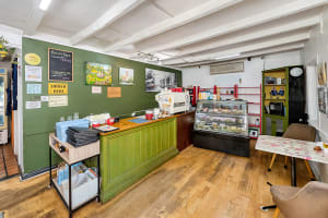 Ebmncbbsjuvsc2az0dob