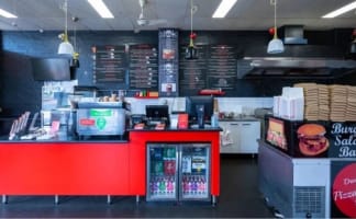 Drouin Burger and Pizza Lounge – An Established Local Favourite Ready for Its Next Owner