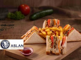 CAFE FOR SALE IN NORTH EASTERN SUBURBS
