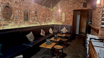 UNION ELECTRIC - A CBD laneway cocktail bar and rooftop