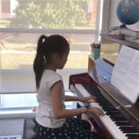Smart Children Play Piano