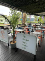 Epfkw5rzpzb6yax5c0me