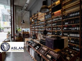 BOTTLE SHOP FOR SALE