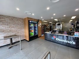 Dominos Pizza! The Entrance! LOW RENT! TO $32,500 per week, Remodelled! Lifestyle location!