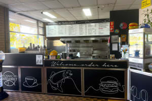 LEASEHOLD - MacIsaac Road Takeaway, Mooroopna VIC - 1P0611