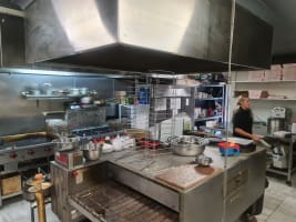 AD'S CAFE BURGER BAR & MIX GRILL - EXCELLENT OPPORTUNITY FOR NEW PURCHASER