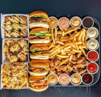 Thriving Burger & Cocktail Venue - Easy To Run