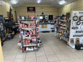 Thriving Mechanical Repair Business with Freehold Workshop